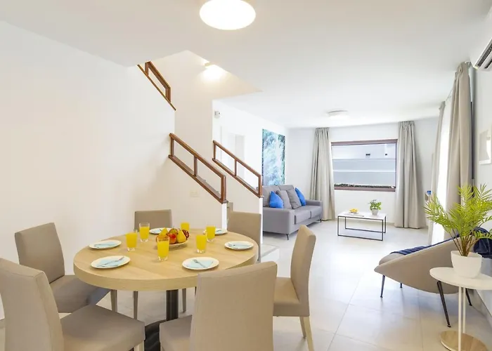 Lana By * Коста Бланка